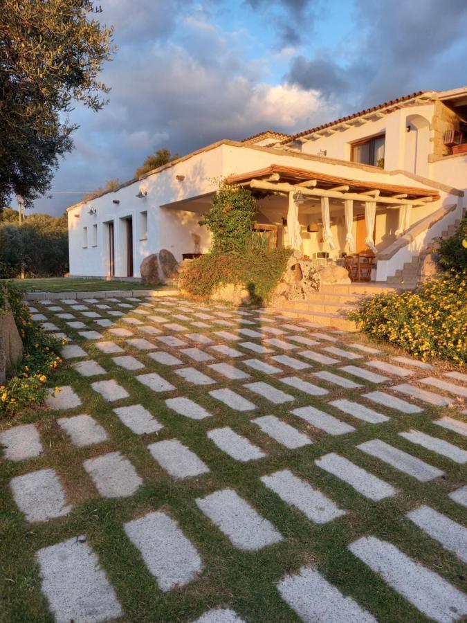 Bed and Breakfast Li Petri Manni Olbia Zewnętrze zdjęcie