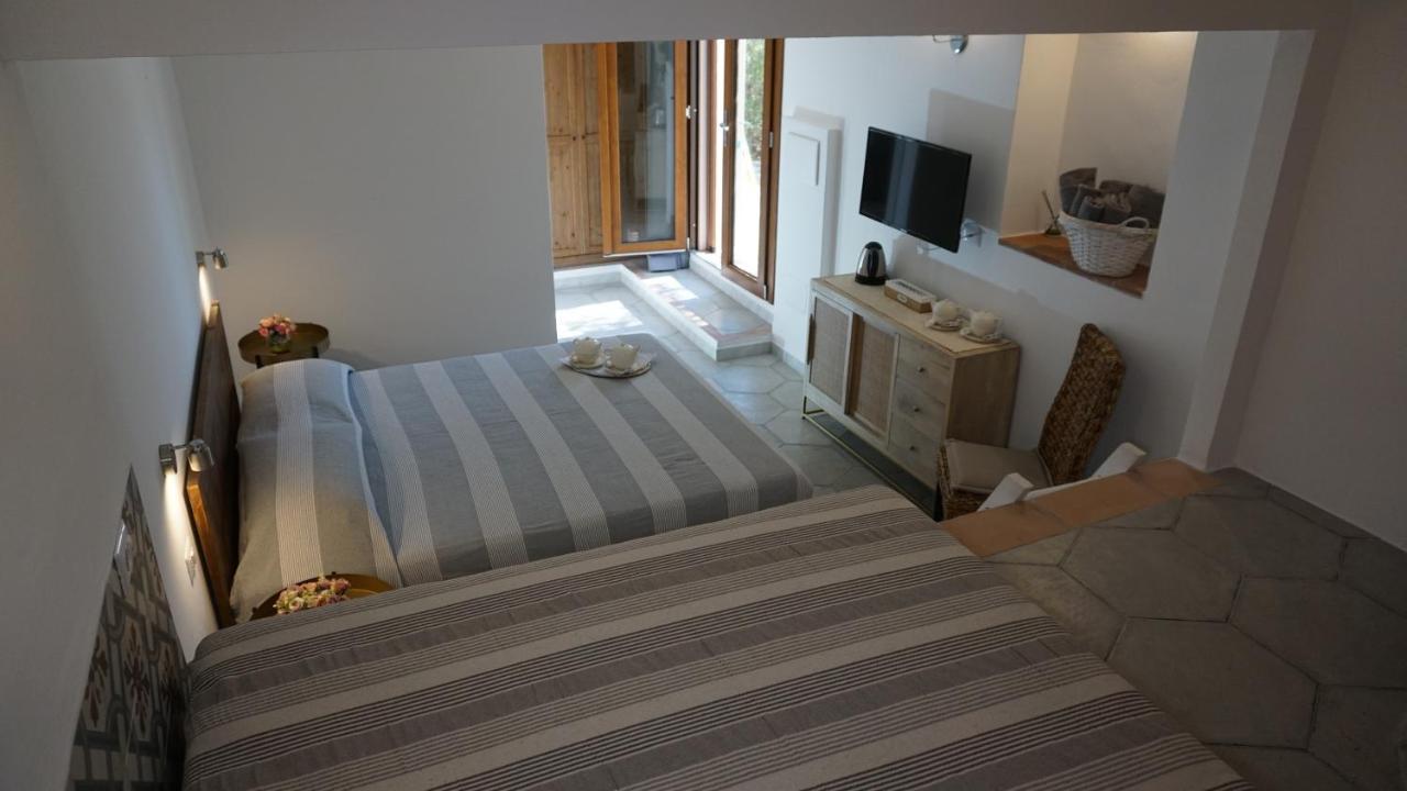 Bed and Breakfast Li Petri Manni Olbia Zewnętrze zdjęcie